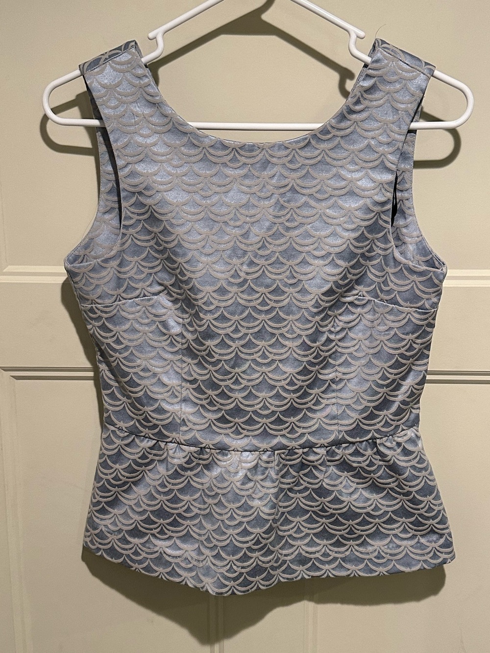 H&M Light Blue and Silver Scallop Jacquard Peplum Top - 8
